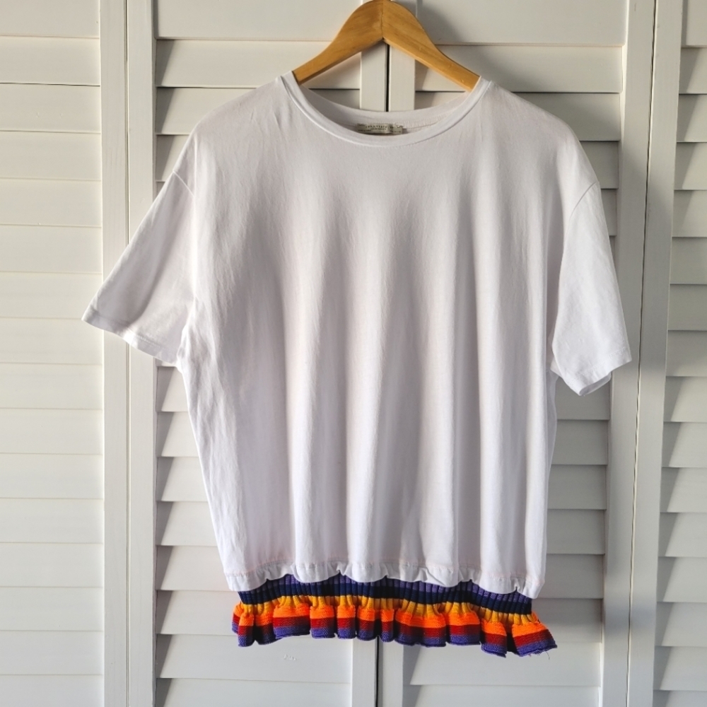 𝅺ZARA White With Rainbow Knit Hem Crew-neck Short-sleeves Cotton T-shirt Size L